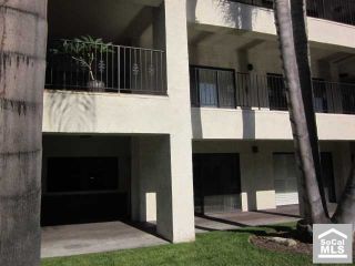 Foreclosed Home - 11630 WARNER AVE APT 402, 92708