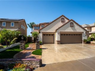 Foreclosed Home - 8845 E FOXHOLLOW DR, 92808