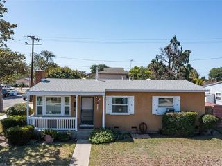 Foreclosed Home - 1600 W ASH AVE, 92833