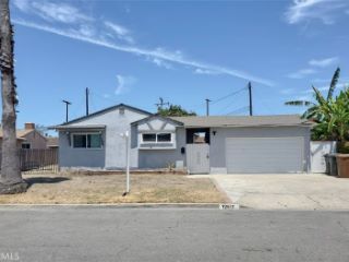 Foreclosed Home - 12611 GREENTREE AVE, 92840