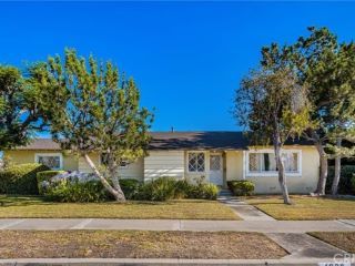 Foreclosed Home - 1236 E COLLINS AVE, 92867