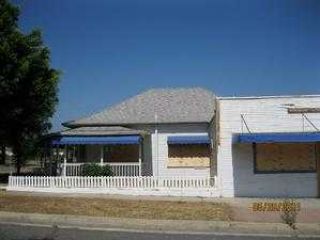 Foreclosed Home - 423 E 8TH ST, 92879