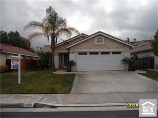 Foreclosed Home - 958 MIRAFLORES DR, 92882