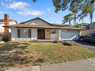Foreclosed Home - 6454 TANAGER ST, 93003