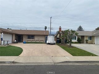 Foreclosed Home - 1341 CAMELLIA ST, 93036