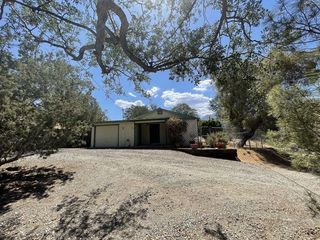 Foreclosed Home - 371 BODFISH CANYON RD, 93205