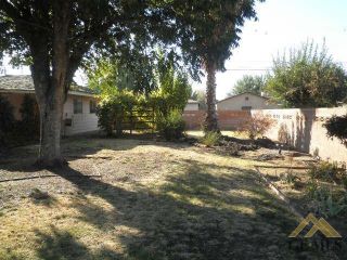 Foreclosed Home - 445 Milo Ave, 93206