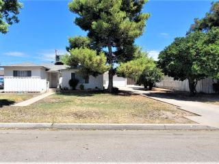 Foreclosed Home - 719 19TH PL, 93215