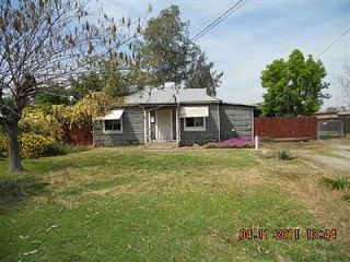 Foreclosed Home - 809 W FIREBAUGH AVE, 93221
