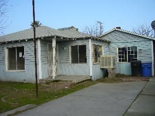 Foreclosed Home - 1819 N 11TH AVE, 93230