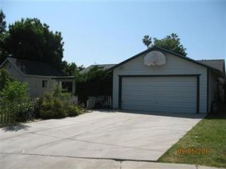 Foreclosed Home - 1171 E CLEVELAND AVE, 93257