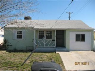 Foreclosed Home - 114 LEXINGTON AVE, 93268