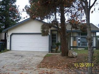 Foreclosed Home - 1315 PEPPERWOOD ST, 93274