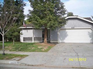 Foreclosed Home - 1228 COTTONWOOD ST, 93274