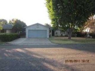 Foreclosed Home - 2618 W PRINCETON AVE, 93277