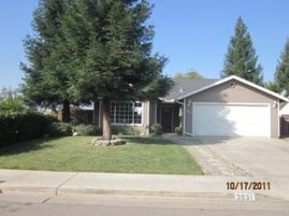 Foreclosed Home - 3831 S CHATHAM ST, 93277