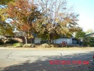 Foreclosed Home - 1415 S FAIRWAY ST, 93277