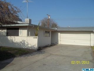Foreclosed Home - 1208 W WALNUT AVE, 93277