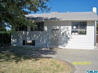 Foreclosed Home - 1640 S CHINOWTH ST, 93277