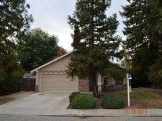 Foreclosed Home - 3819 S OAKHAVEN ST, 93277