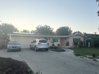 Foreclosed Home - 601 N PEPPER ST, 93286
