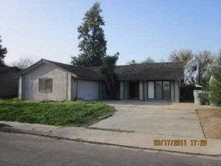 Foreclosed Home - 2626 E SAINT JOHNS PKWY, 93292