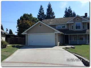 Foreclosed Home - 2550 S TRACY ST, 93292