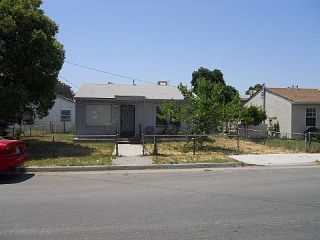 Foreclosed Home - 2811 SAN DIMAS ST, 93301