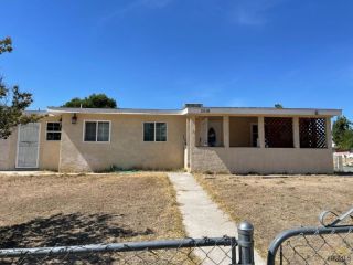 Foreclosed Home - 2018 BERNARD ST, 93305