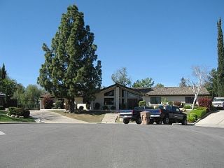 Foreclosed Home - 3416 INCLINE DR, 93306