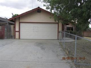 Foreclosed Home - 901 ORANGE PETAL ST, 93306