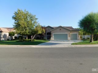 Foreclosed Home - 14316 DEL WEBB CT, 93306