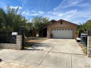 Foreclosed Home - 1804 CARVER ST, 93307