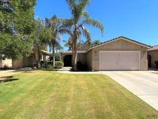 Foreclosed Home - 5900 GENOA DR, 93308