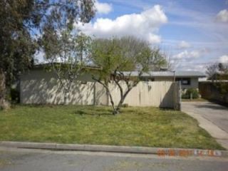Foreclosed Home - 104 CANDY ST, 93309