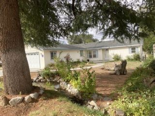 Foreclosed Home - 505 W CROCKER AVE, 93513
