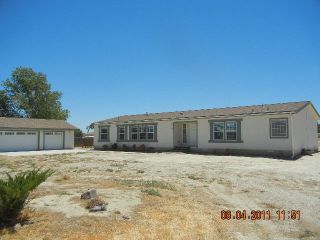 Foreclosed Home - 3236 E AVENUE H2, 93535