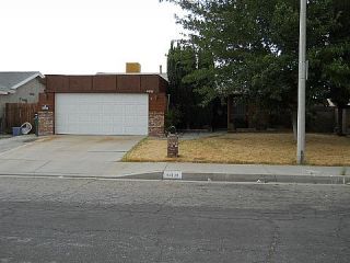 Foreclosed Home - 44008 RAYSACK AVE, 93535