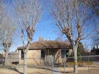 Foreclosed Home - 43322 7TH ST E, 93535