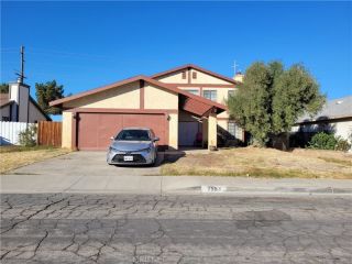 Foreclosed Home - 2553 EMERALD LN, 93535