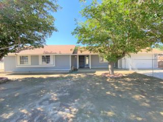 Foreclosed Home - 16236 MOSSDALE AVE, 93535
