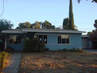 Foreclosed Home - 1720 SWEETBRIER ST, 93550