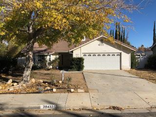 Foreclosed Home - 39432 SOUTHCLIFF WAY, 93551