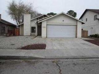 Foreclosed Home - 4825 Karling Pl, 93552