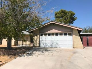 Foreclosed Home - 618 Mamie Avenue, 93555