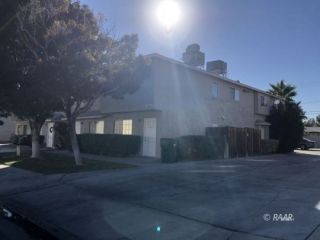 Foreclosed Home - 525 W WARD AVE APT B, 93555