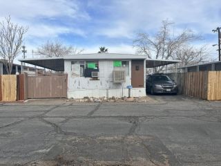Foreclosed Home - 1559 N NORMA ST, 93555