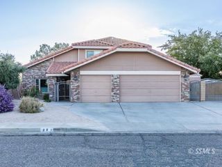 Foreclosed Home - 901 N INYO ST, 93555