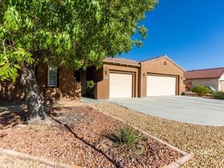 Foreclosed Home - 718 PINON CT, 93555