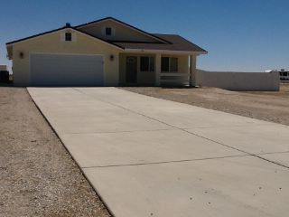 Foreclosed Home - 536 SAFE LANDING WAY, 93560